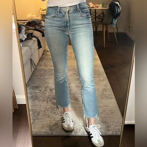 MOTHER Light Wash Insider Crop Jeans